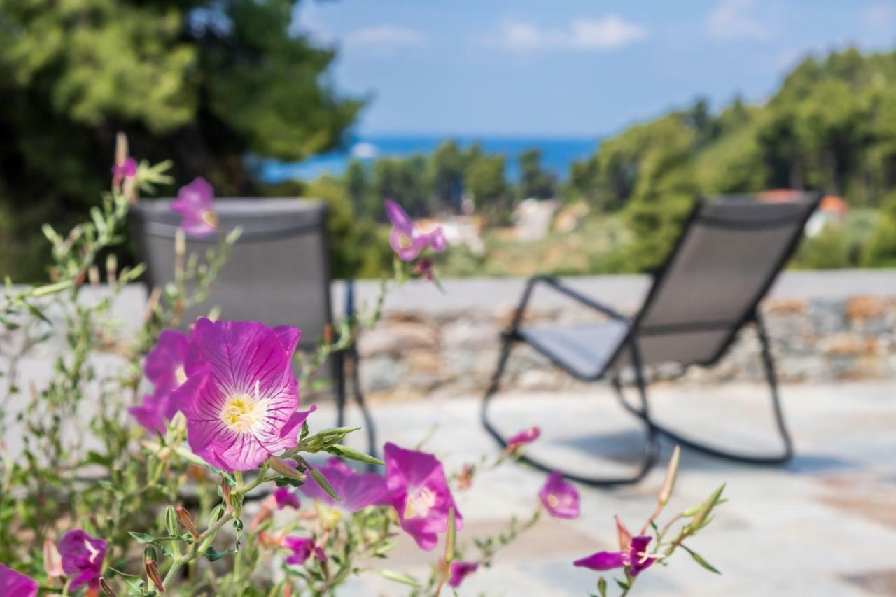 Elios Private Living Villa Neo Klima Bagian luar foto