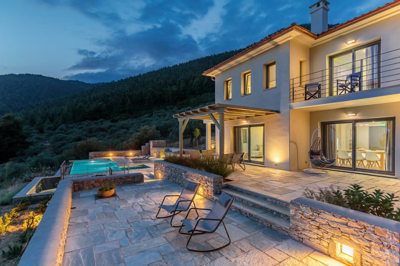 Elios Private Living Villa Neo Klima Bagian luar foto